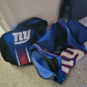 NFL Giants back and dufflebag